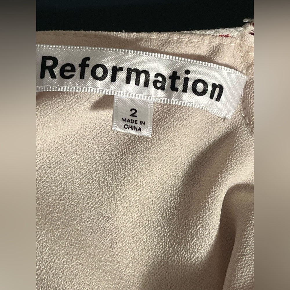 REFORMATION 🍒🍒 cherry dress size 2 🍒🍒🍒🍒🍒🍒🍒🍒🍒🍒🍒🍒🍒🍒🍒🍒🍒🍒🍒🍒🍒🍒🍒 - Picture 11 of 11